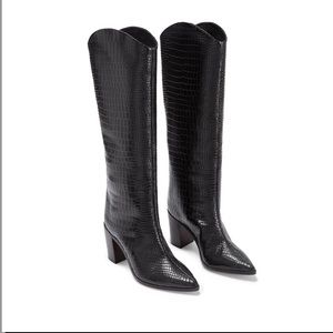 Brand new Schultz analeah boot